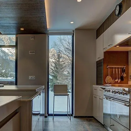 Chalet Oerts Elegant Mountain Retreat With Breathtaking Views *