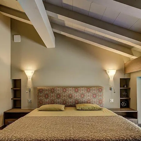Chalet Oerts Elegant Mountain Retreat With Breathtaking Views *