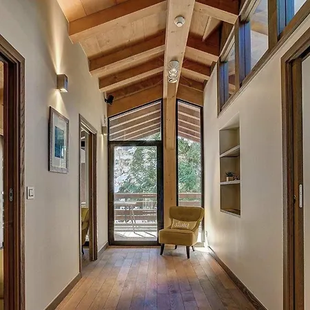בקתה Chalet Oerts Elegant Mountain Retreat With Breathtaking Views