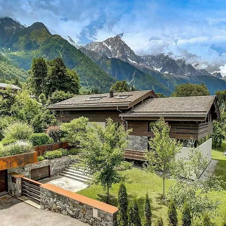 Chalet Oerts Elegant Mountain Retreat With Breathtaking Views