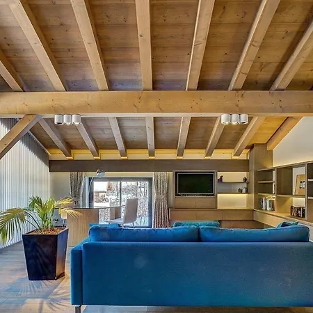 Chalet Oerts Elegant Mountain Retreat With Breathtaking Views 베르비에